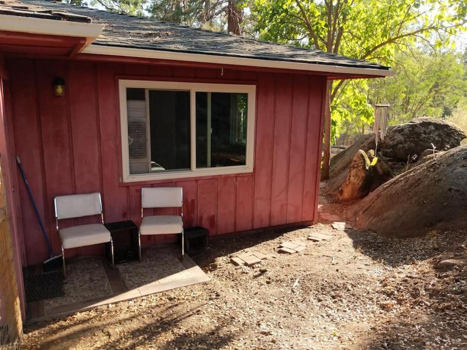 Sleeping Wolf Guest House Oakhurst Exteriér fotografie